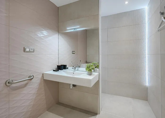 Cactus Tenerife Sud Piscine Chauffee 10 Personnes Βίλα *