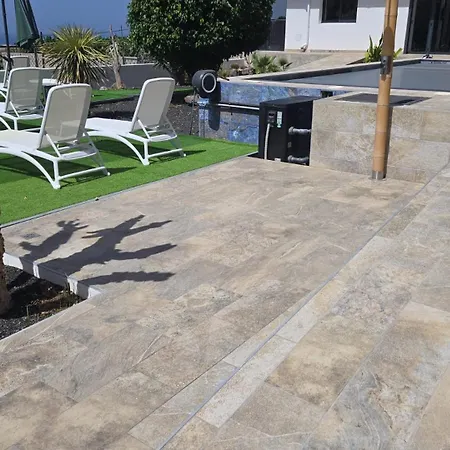 Cactus Tenerife Sud Piscine Chauffee 10 Personnes * 阿德耶